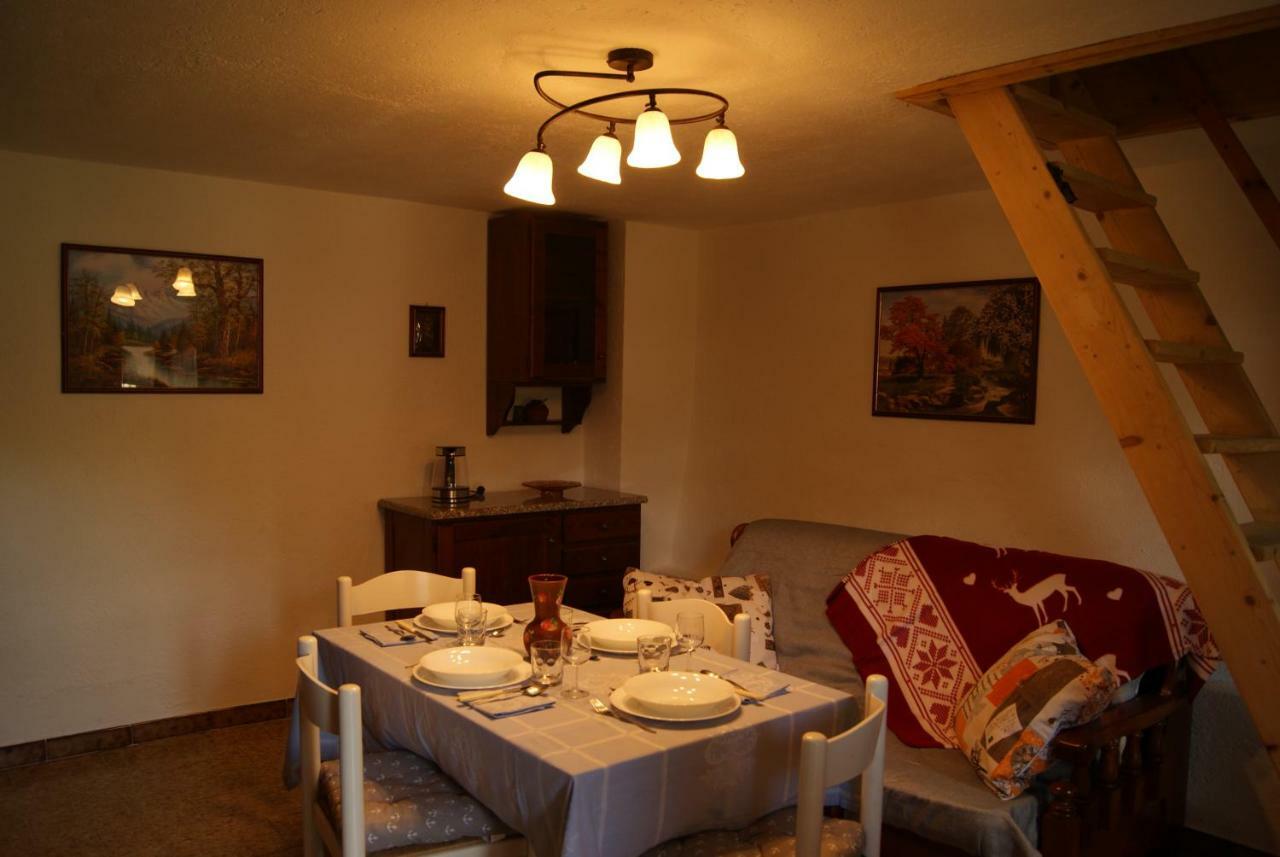 La Maison De Marietta Appartamento Gressan Esterno foto